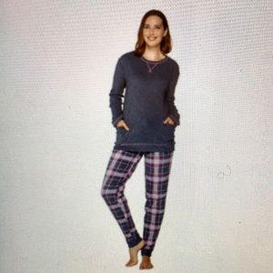 Cuddl Duds Stretch Fleece Pajama Set